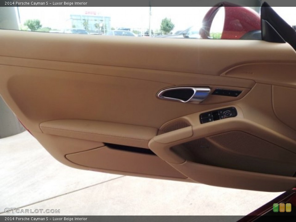Luxor Beige Interior Door Panel for the 2014 Porsche Cayman S #95073168