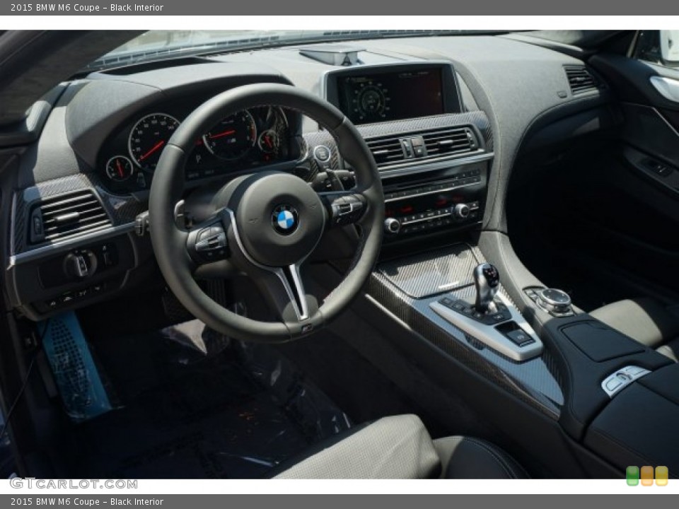 Black Interior Dashboard for the 2015 BMW M6 Coupe #95104550