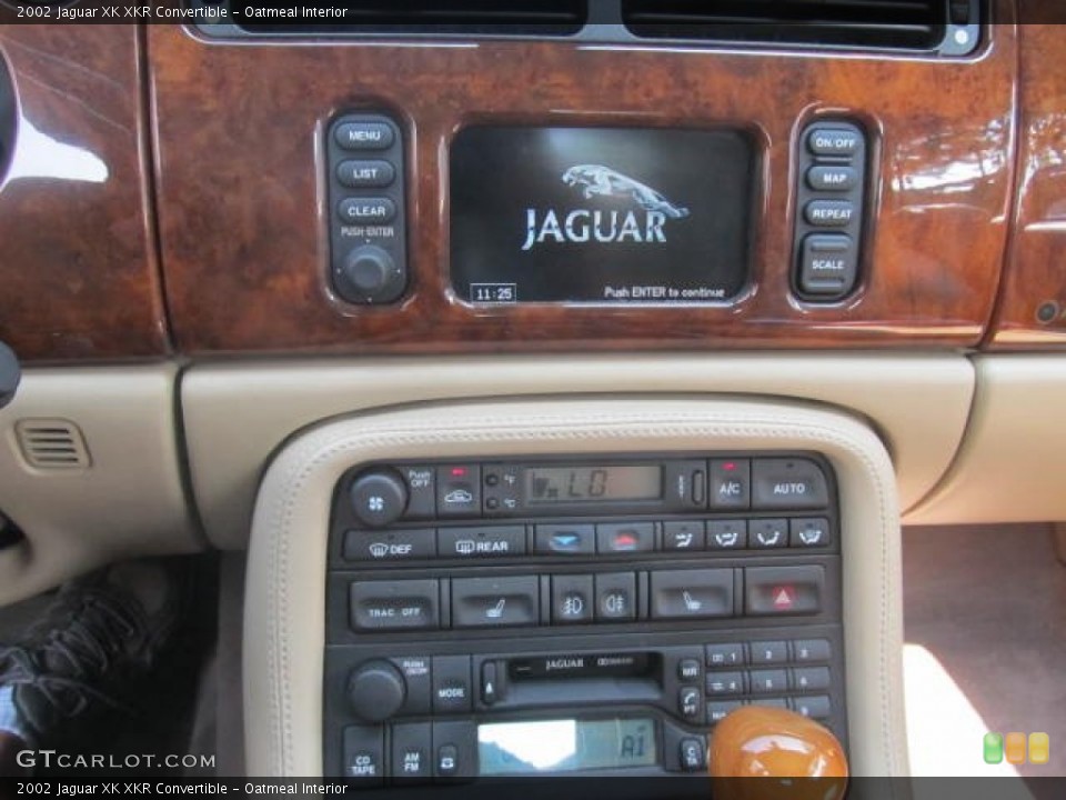 Oatmeal Interior Controls for the 2002 Jaguar XK XKR Convertible #95125885