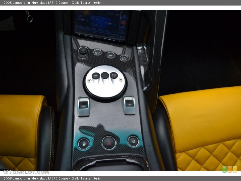 Giallo Taurus Interior Controls for the 2008 Lamborghini Murcielago LP640 Coupe #95126463