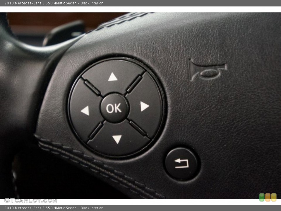 Black Interior Controls for the 2010 Mercedes-Benz S 550 4Matic Sedan #95132328
