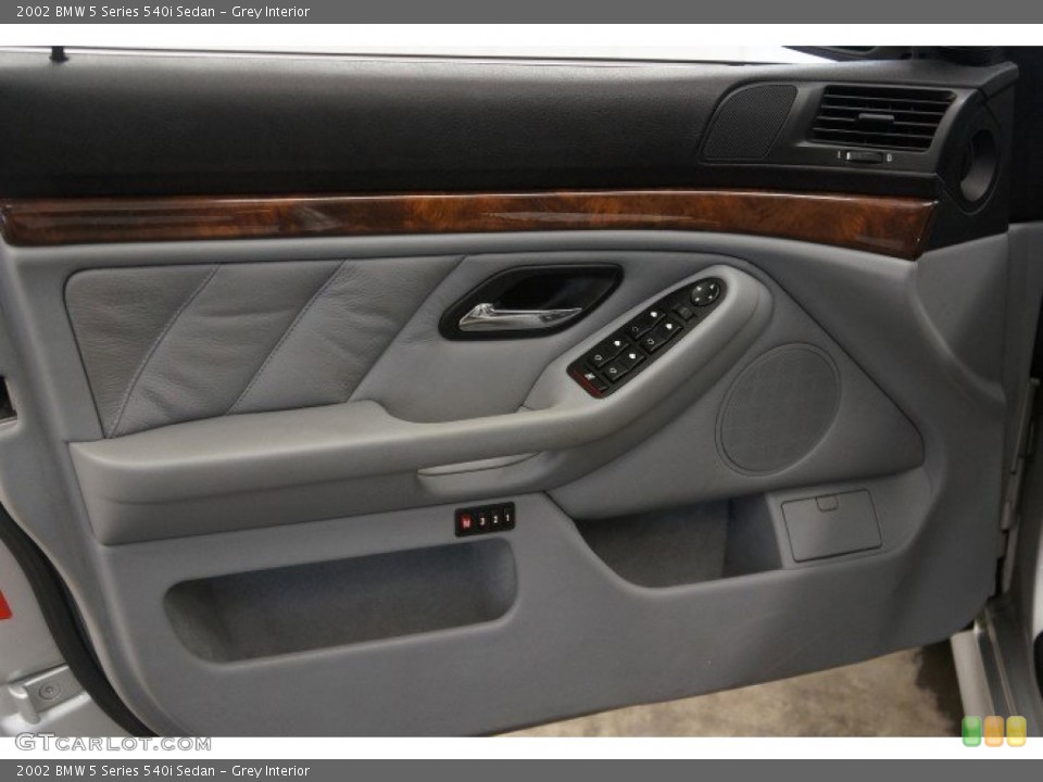 Grey Interior Door Panel for the 2002 BMW 5 Series 540i Sedan #95136083