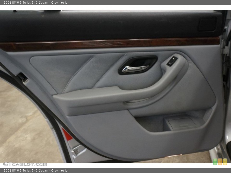 Grey Interior Door Panel for the 2002 BMW 5 Series 540i Sedan #95136170