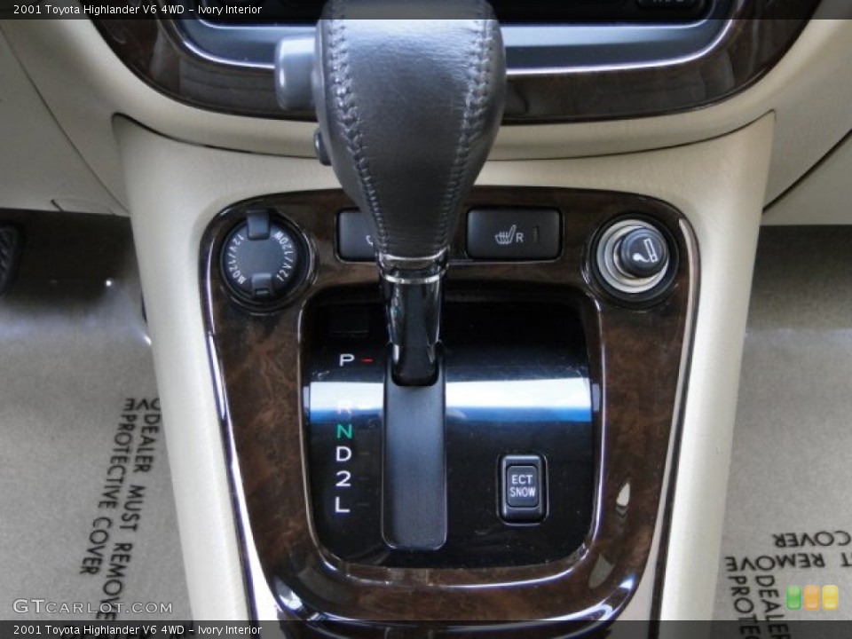 Ivory Interior Transmission for the 2001 Toyota Highlander V6 4WD #95174333