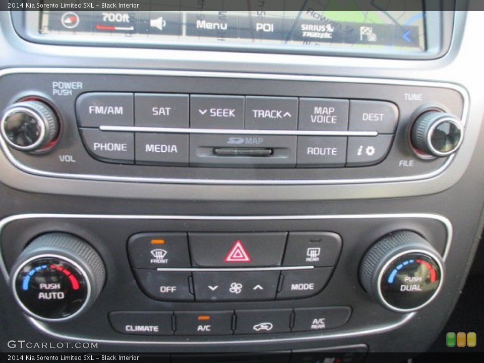 Black Interior Controls for the 2014 Kia Sorento Limited SXL #95242872