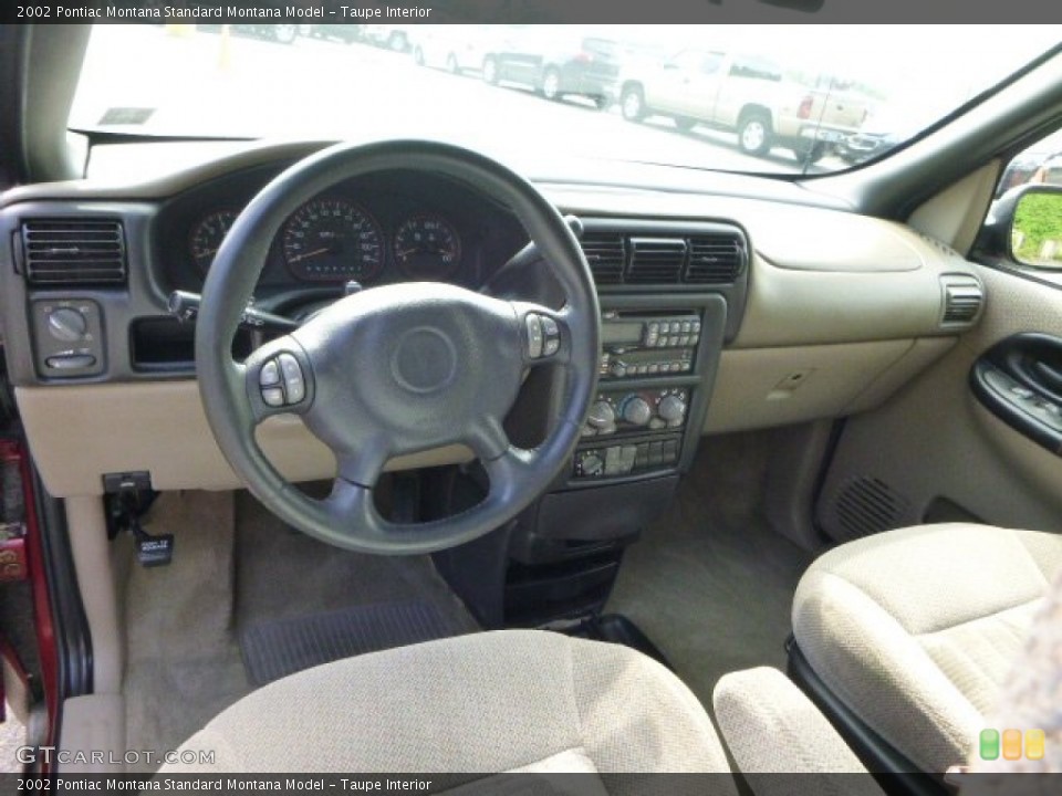 Taupe Interior Photo for the 2002 Pontiac Montana  #95257314