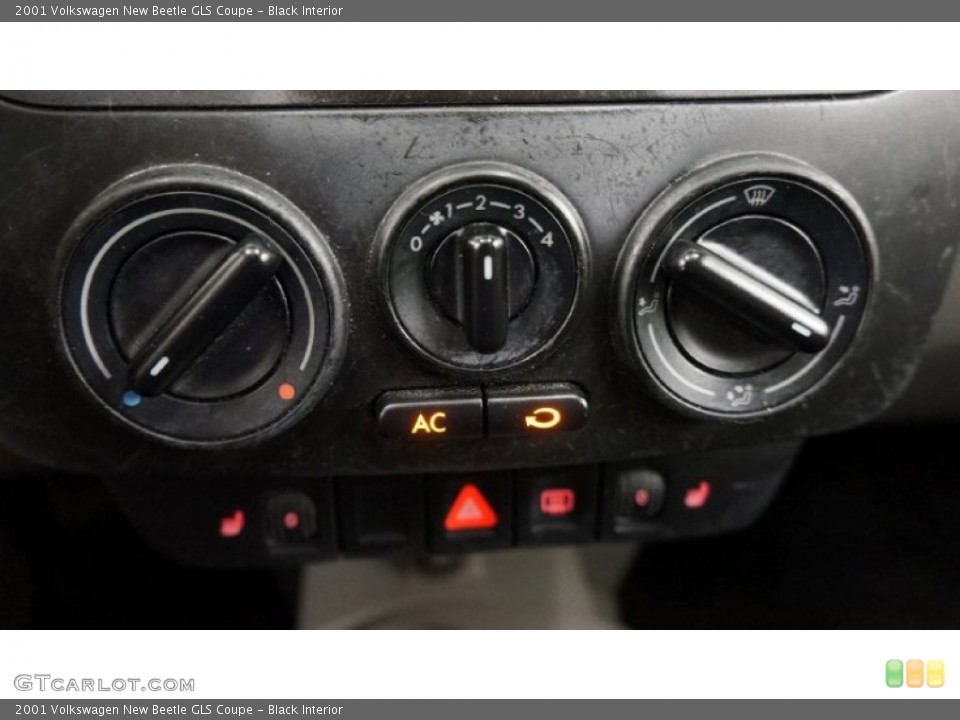 Black Interior Controls for the 2001 Volkswagen New Beetle GLS Coupe #95277582