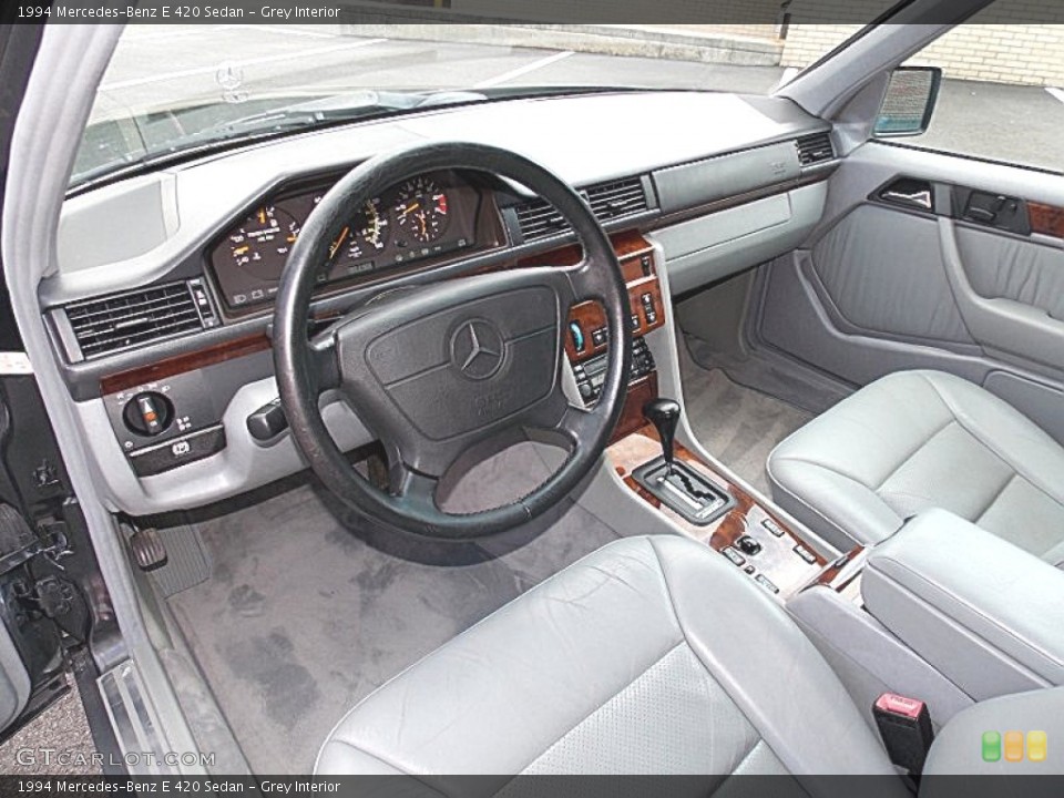 Grey Interior Photo for the 1994 Mercedes-Benz E 420 Sedan #95315193