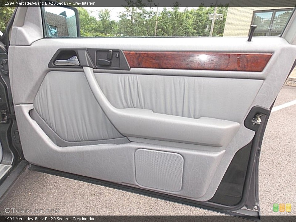 Grey Interior Door Panel for the 1994 Mercedes-Benz E 420 Sedan #95315353