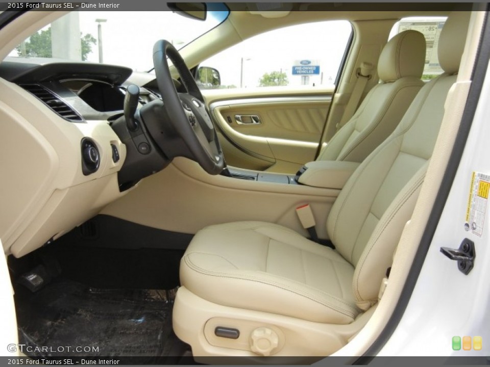 Dune Interior Photo for the 2015 Ford Taurus SEL #95317906