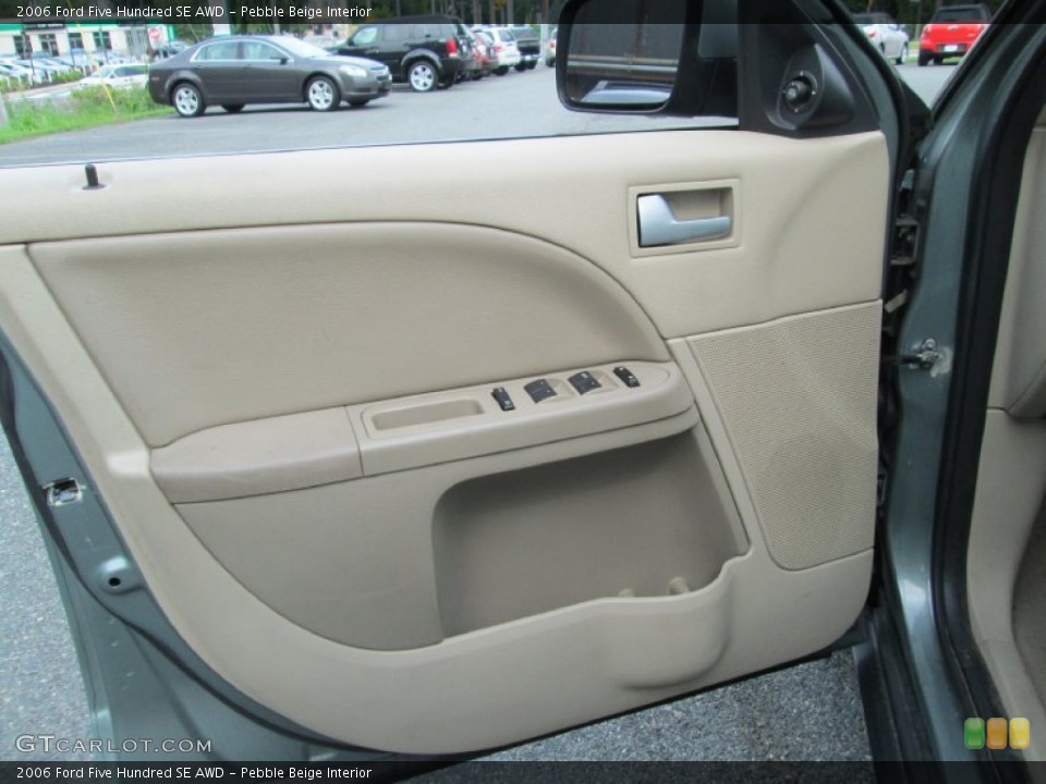 Pebble Beige Interior Door Panel for the 2006 Ford Five Hundred SE AWD #95363351