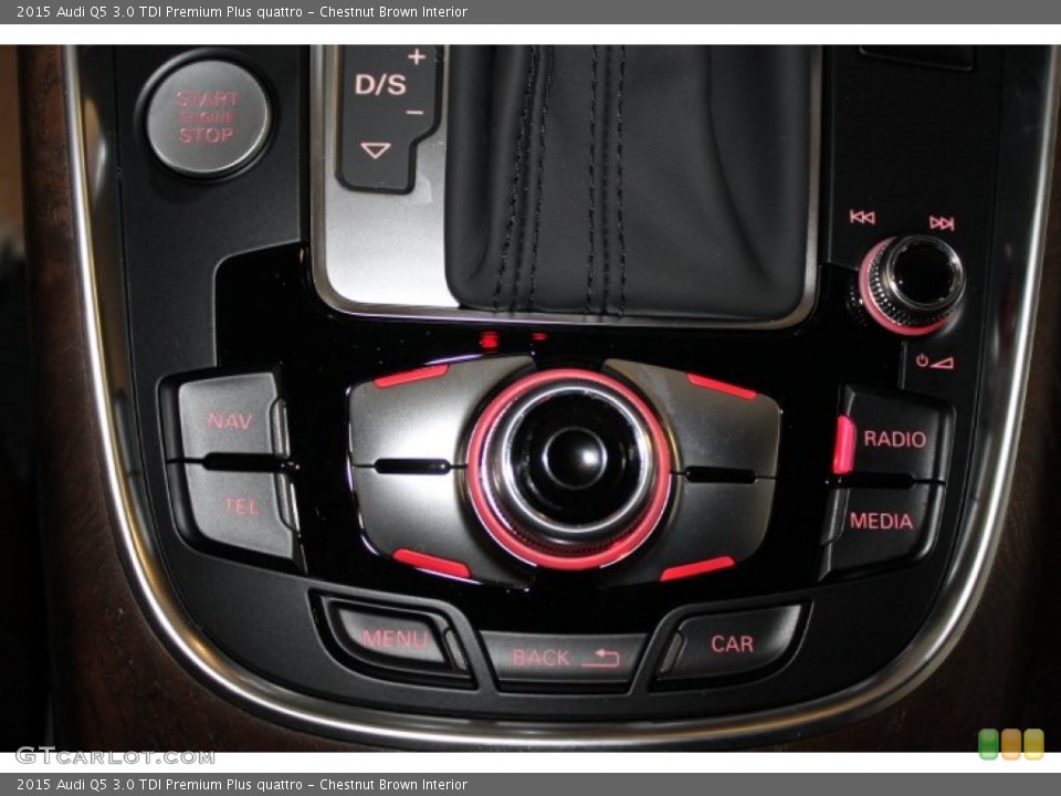 Chestnut Brown Interior Controls for the 2015 Audi Q5 3.0 TDI Premium Plus quattro #95375042