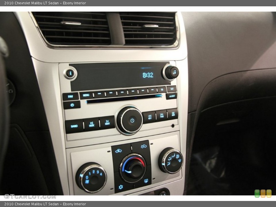 Ebony Interior Controls for the 2010 Chevrolet Malibu LT Sedan #95399009