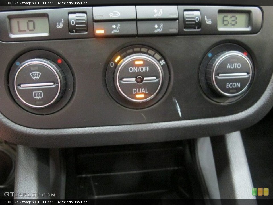 Anthracite Interior Controls for the 2007 Volkswagen GTI 4 Door #95423055