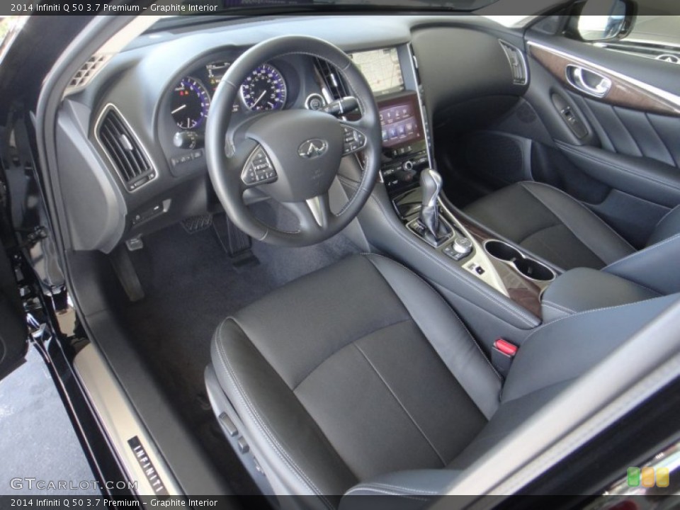 Graphite Interior Photo for the 2014 Infiniti Q 50 3.7 Premium #95433923