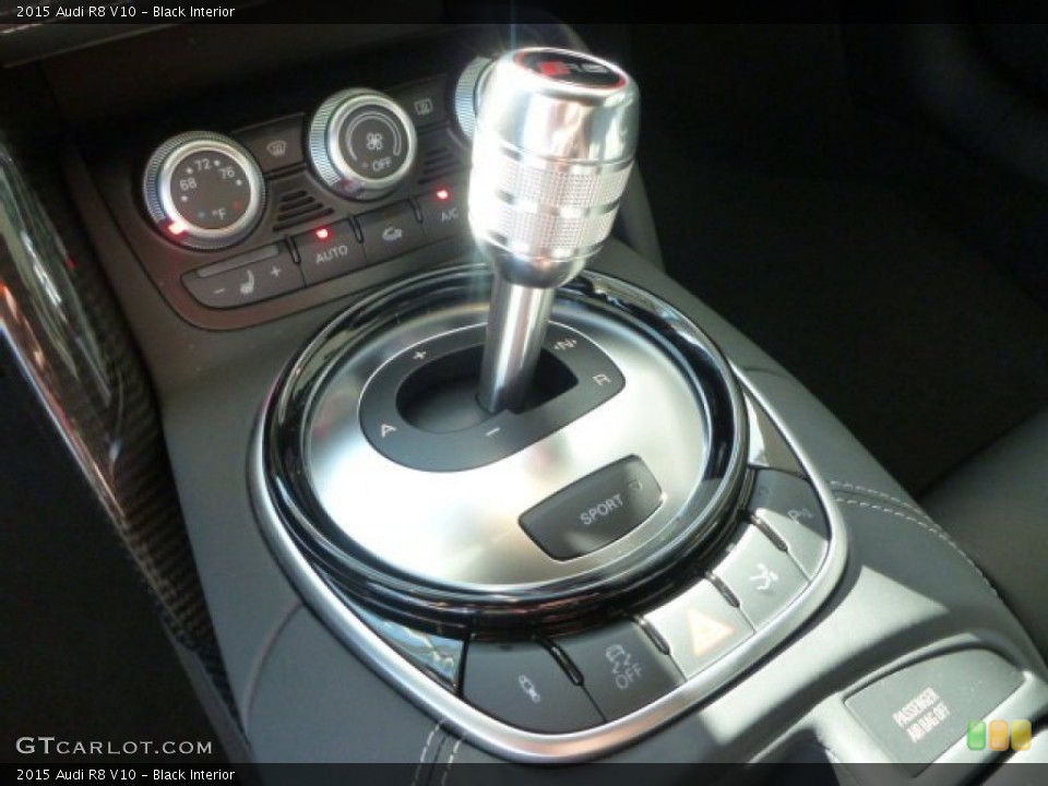 Black Interior Transmission for the 2015 Audi R8 V10 #95443394
