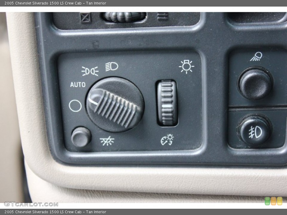 Tan Interior Controls for the 2005 Chevrolet Silverado 1500 LS Crew Cab #95449178