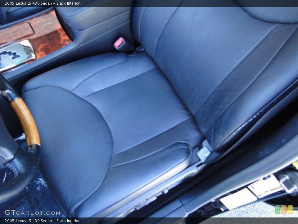 Black Interior Front Seat for the 2005 Lexus LS 430 Sedan #95463806