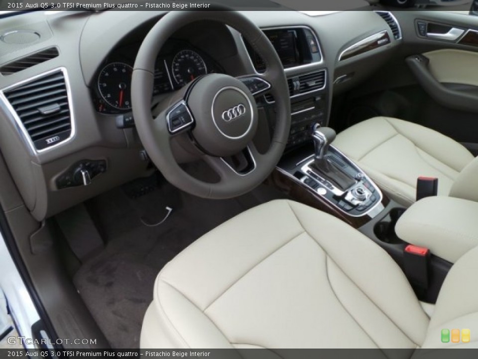 Pistachio Beige 2015 Audi Q5 Interiors