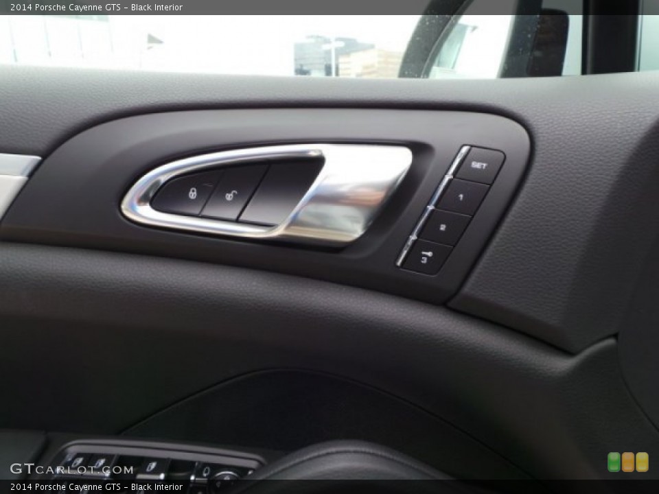 Black Interior Controls for the 2014 Porsche Cayenne GTS #95506115