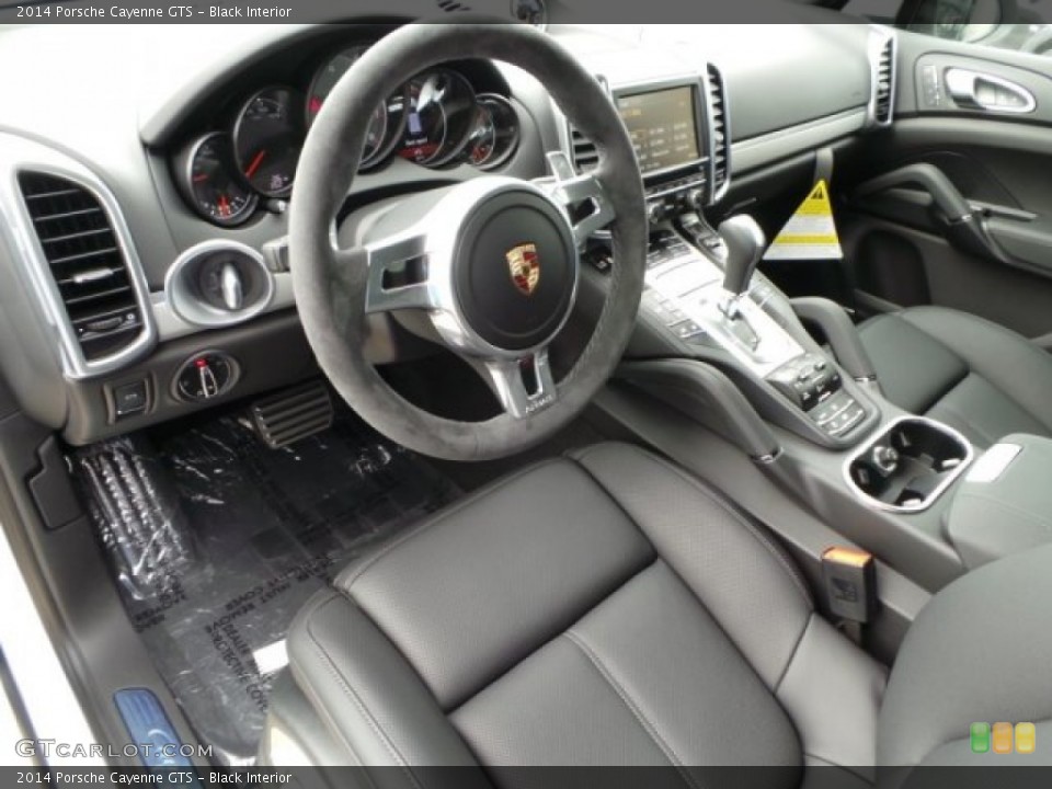 Black Interior Prime Interior for the 2014 Porsche Cayenne GTS #95506142