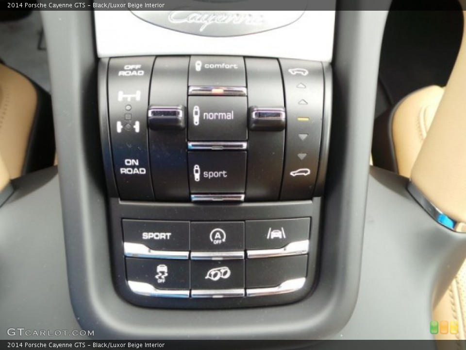 Black/Luxor Beige Interior Controls for the 2014 Porsche Cayenne GTS #95506715