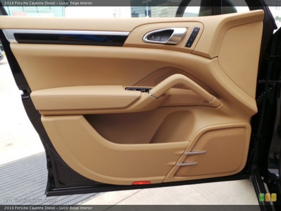 Luxor Beige Interior Door Panel for the 2014 Porsche Cayenne Diesel #95507441