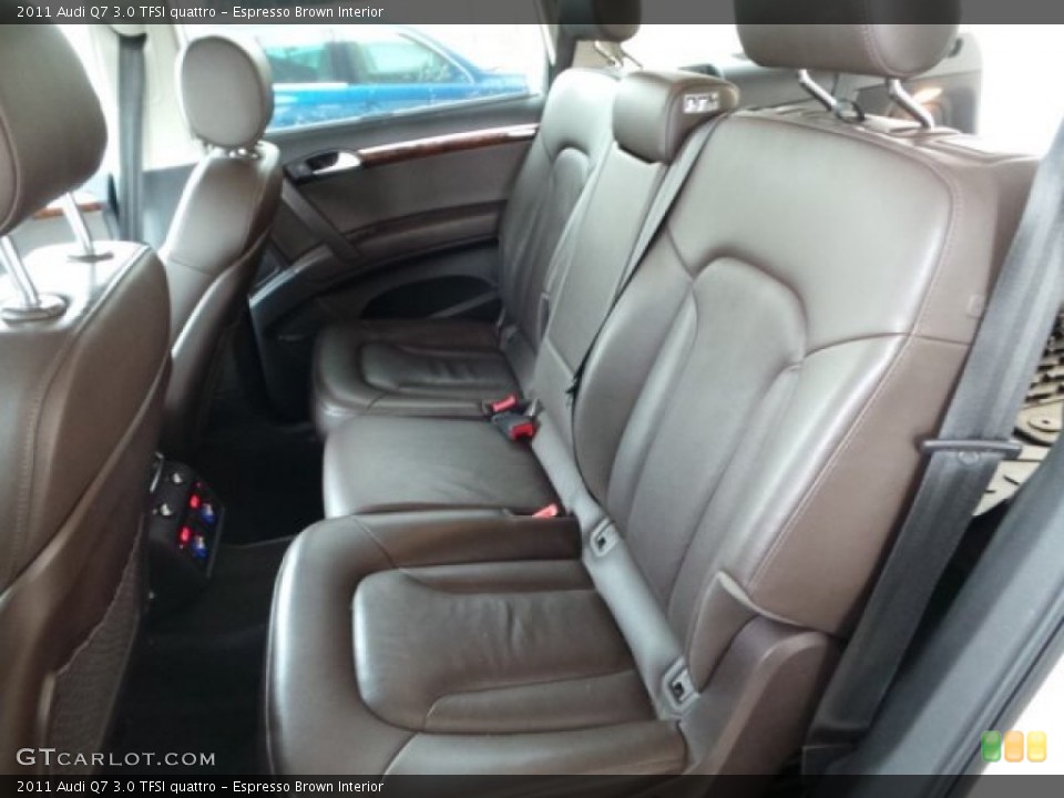 Espresso Brown Interior Rear Seat for the 2011 Audi Q7 3.0 TFSI quattro #95512830
