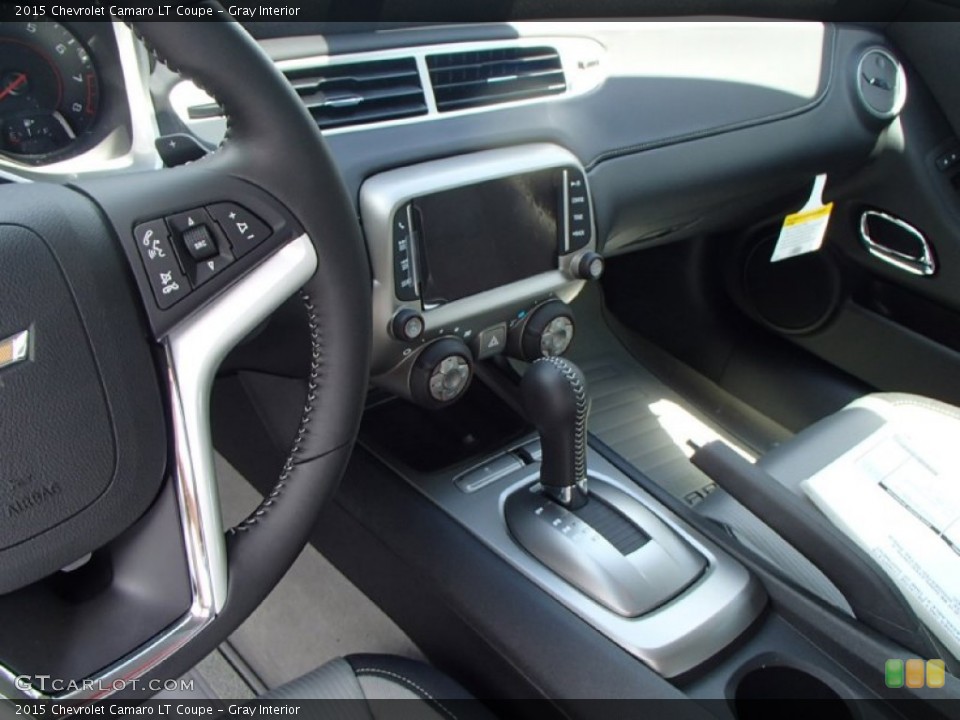Gray Interior Controls for the 2015 Chevrolet Camaro LT Coupe #95513058