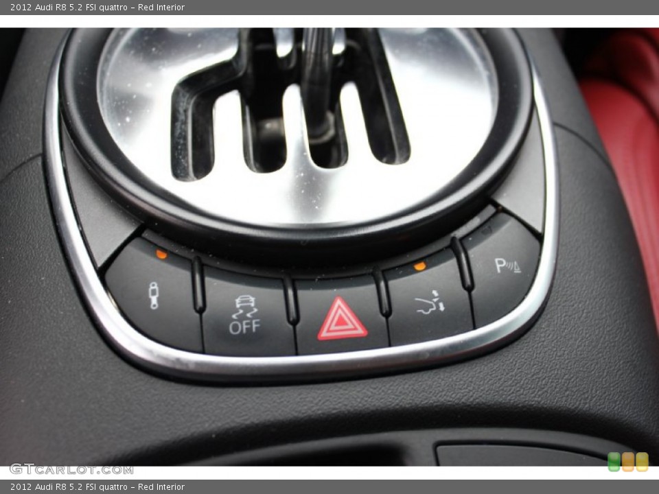 Red Interior Controls for the 2012 Audi R8 5.2 FSI quattro #95544348