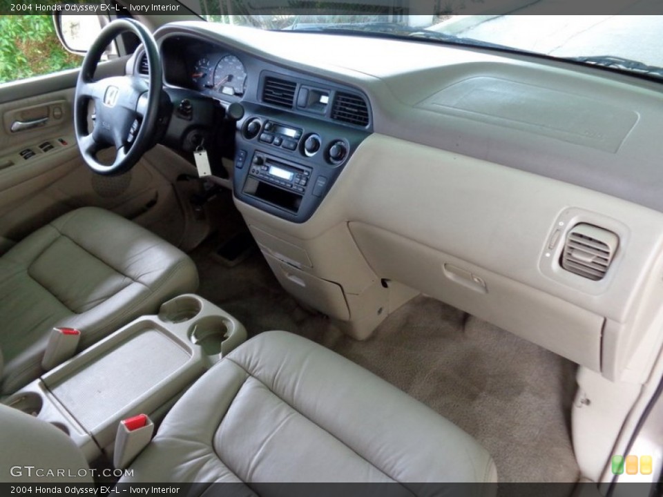 Ivory Interior Dashboard for the 2004 Honda Odyssey EX-L #95583991
