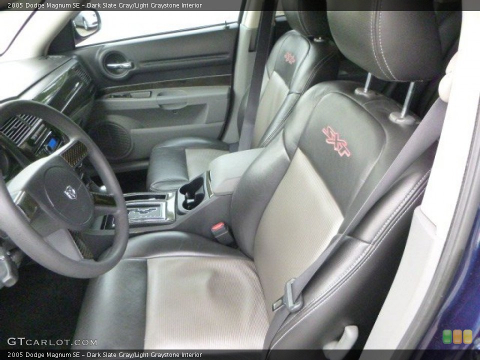 Dark Slate Gray/Light Graystone Interior Photo for the 2005 Dodge Magnum SE #95593066