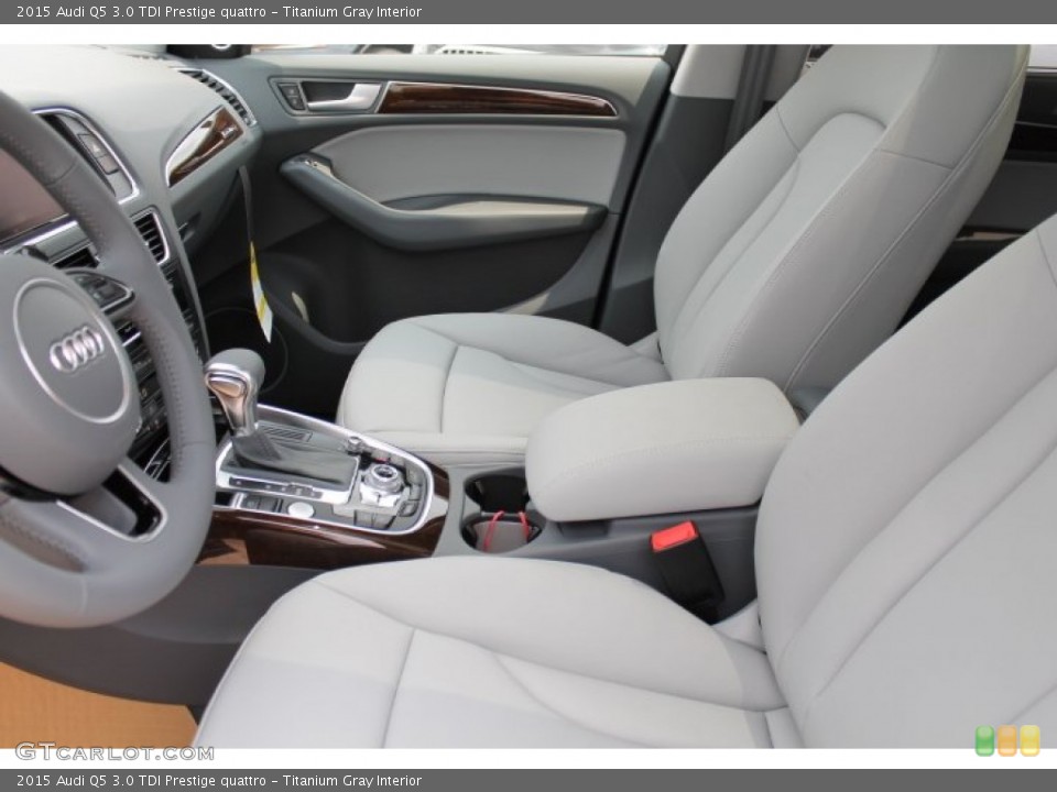 Titanium Gray 2015 Audi Q5 Interiors