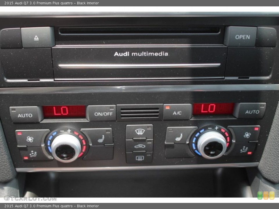 Black Interior Controls for the 2015 Audi Q7 3.0 Premium Plus quattro #95650470