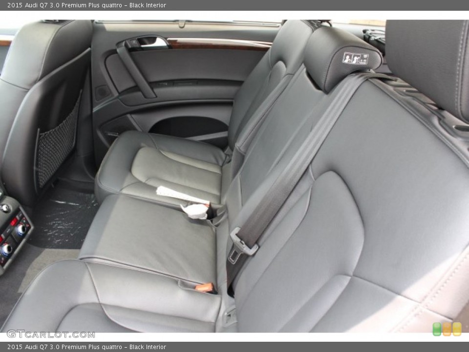 Black Interior Rear Seat for the 2015 Audi Q7 3.0 Premium Plus quattro #95650533