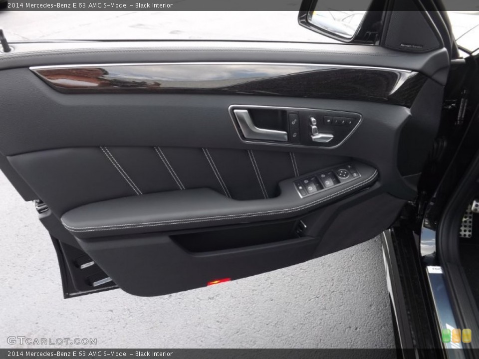 Black Interior Door Panel for the 2014 Mercedes-Benz E 63 AMG S-Model #95694327