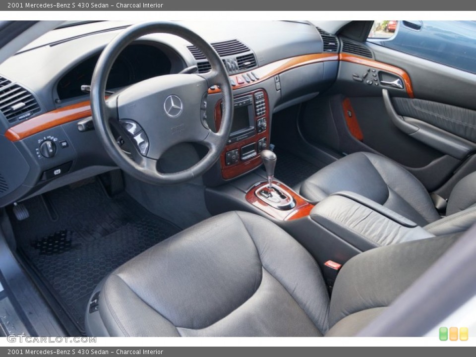 Charcoal Interior Photo for the 2001 Mercedes-Benz S 430 Sedan #95722805