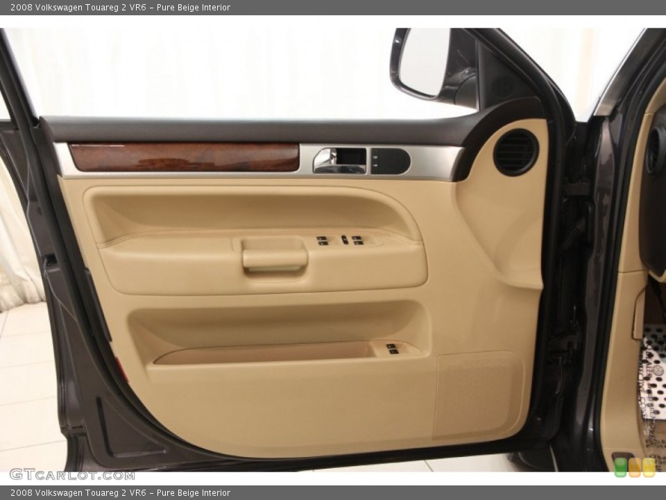 Pure Beige Interior Door Panel for the 2008 Volkswagen Touareg 2 VR6 #95723552