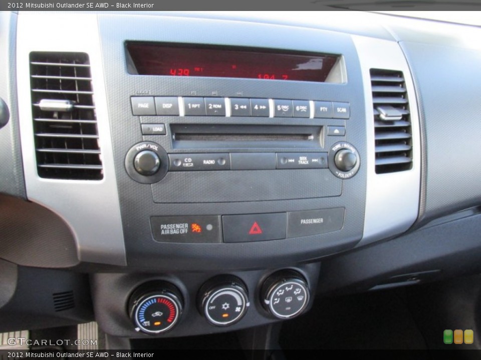 Black Interior Controls for the 2012 Mitsubishi Outlander SE AWD #95731463