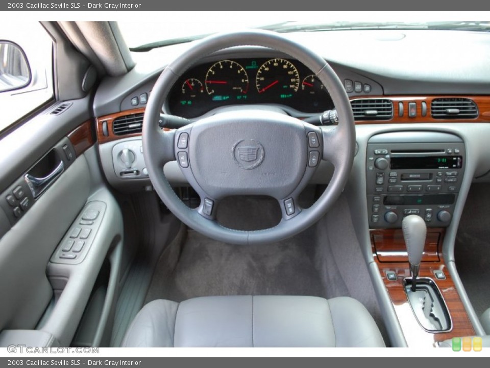 Dark Gray Interior Controls for the 2003 Cadillac Seville SLS #95742297