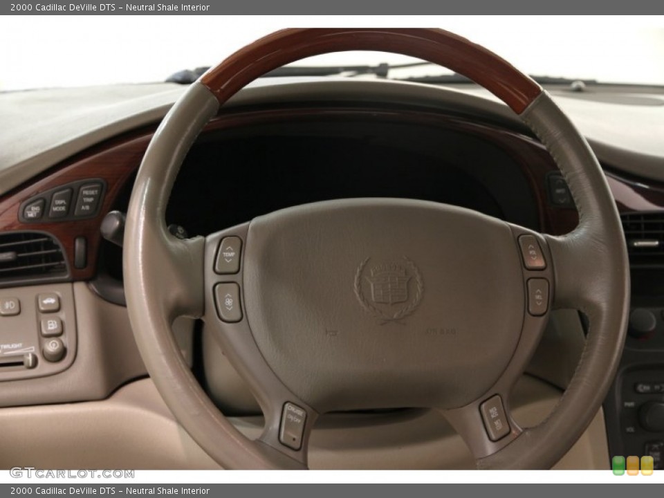 Neutral Shale Interior Steering Wheel for the 2000 Cadillac DeVille DTS #95777556