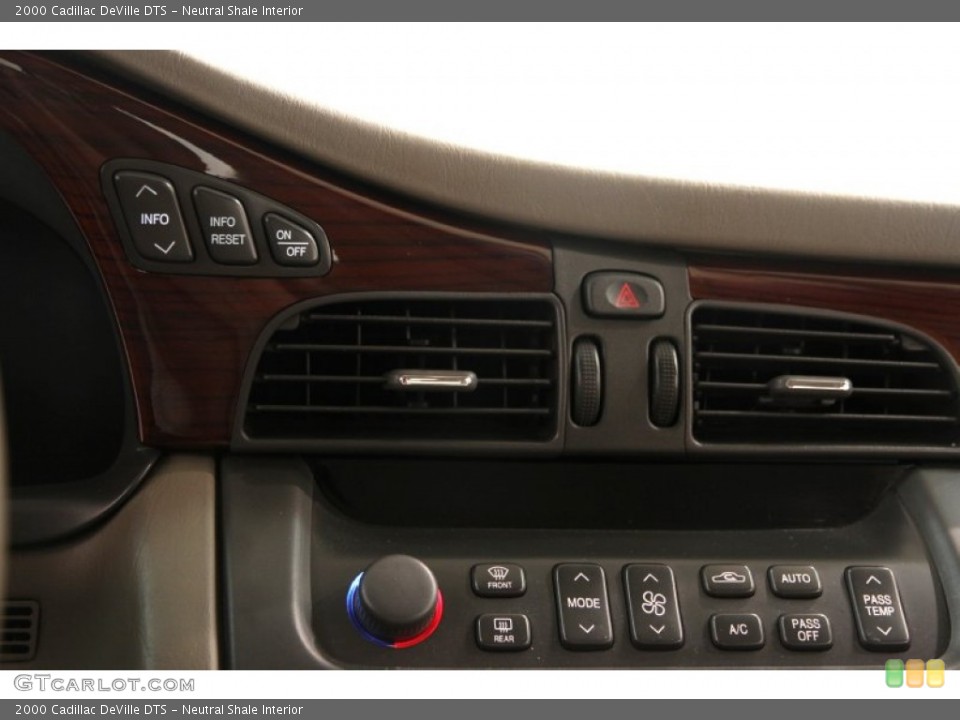 Neutral Shale Interior Controls for the 2000 Cadillac DeVille DTS #95777568