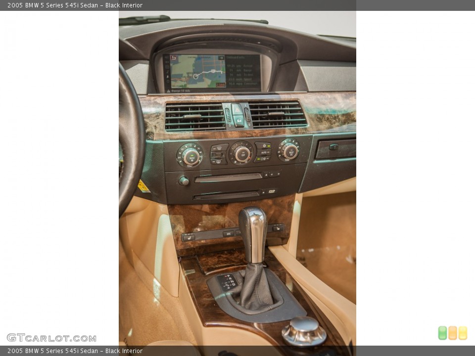 Black Interior Controls for the 2005 BMW 5 Series 545i Sedan #95791071