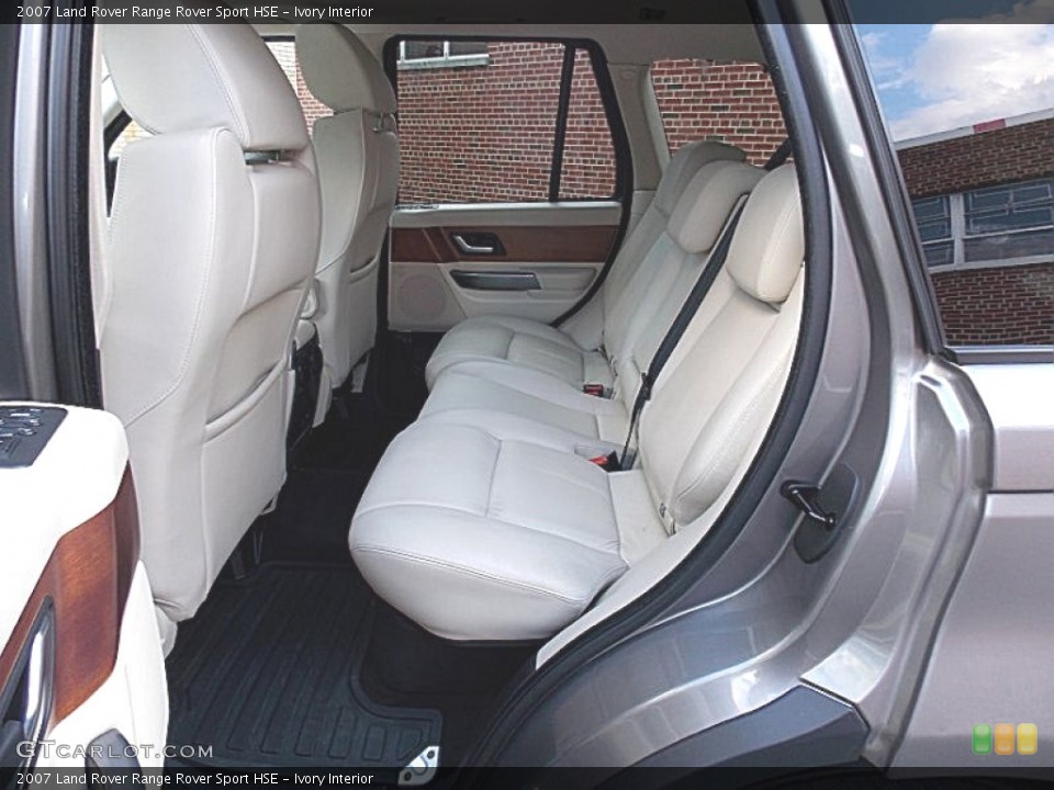 Ivory Interior Rear Seat for the 2007 Land Rover Range Rover Sport HSE #95827146