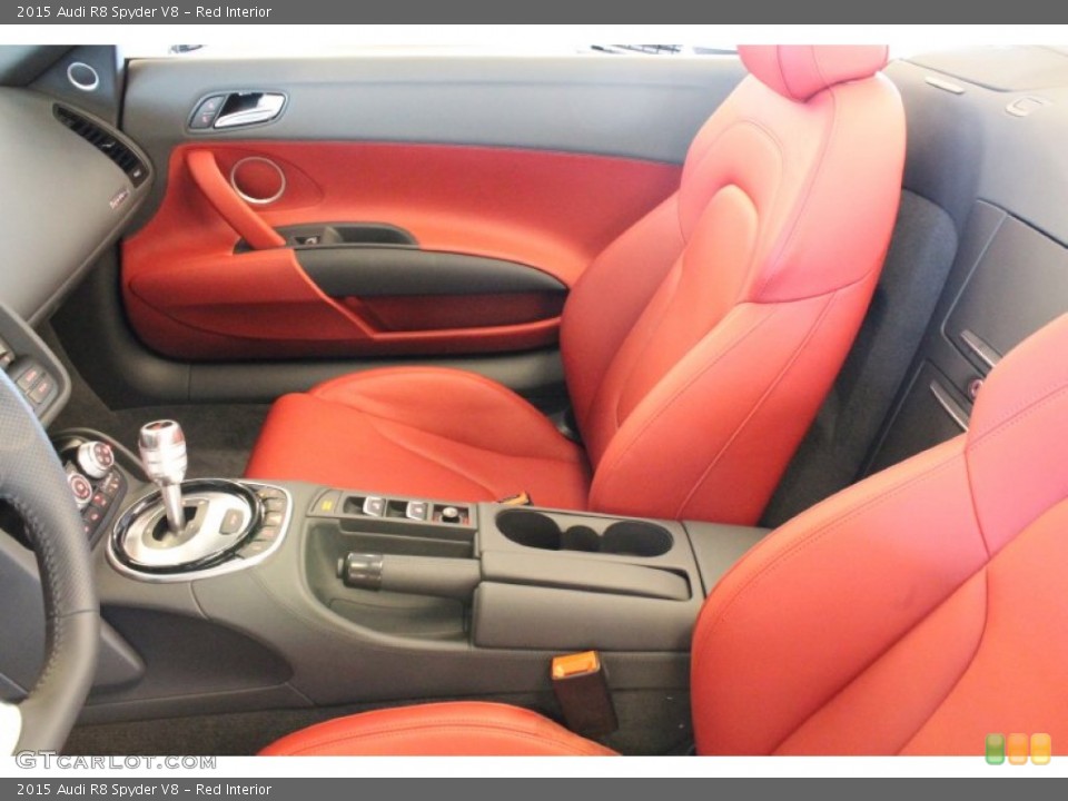 Red 2015 Audi R8 Interiors