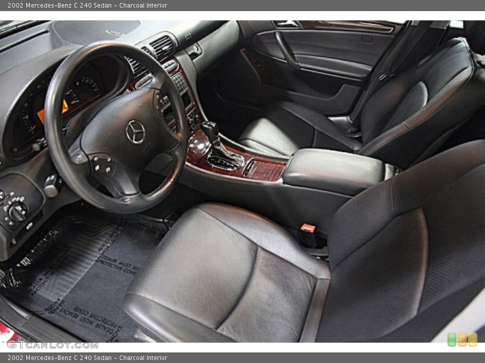 Charcoal Interior Photo for the 2002 Mercedes-Benz C 240 Sedan #95838922