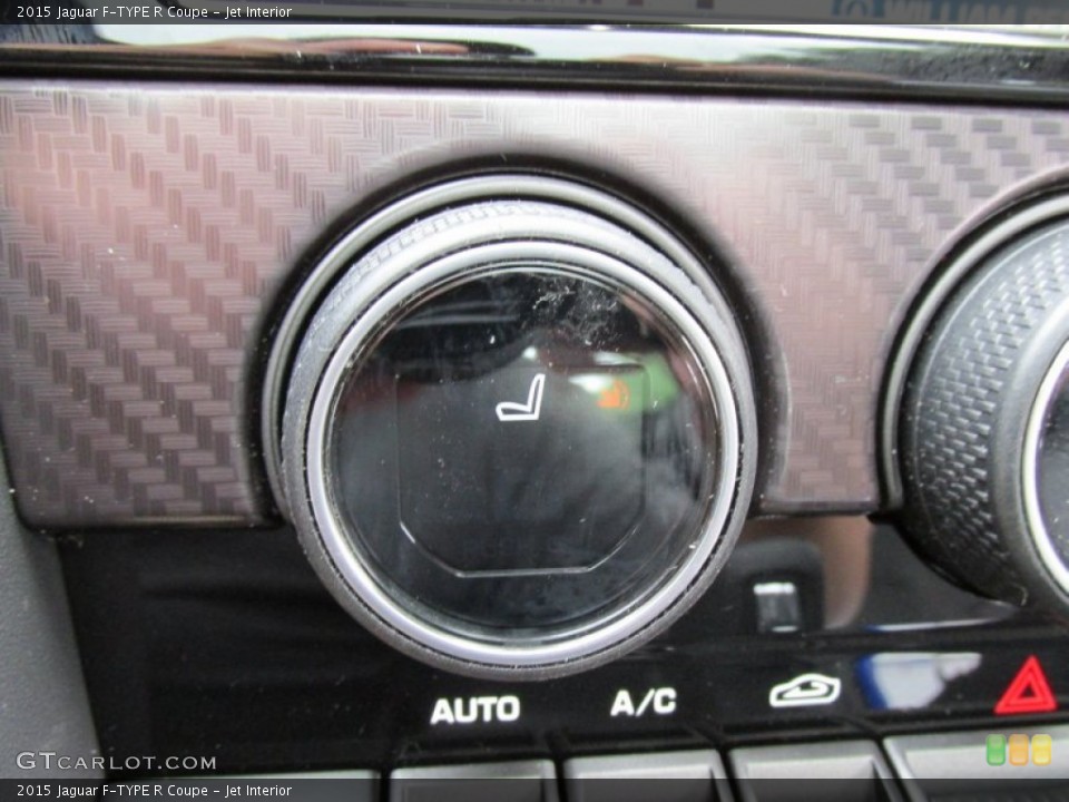 Jet Interior Controls for the 2015 Jaguar F-TYPE R Coupe #95839945