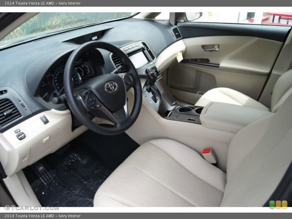 Ivory Interior Photo for the 2014 Toyota Venza LE AWD #95840371