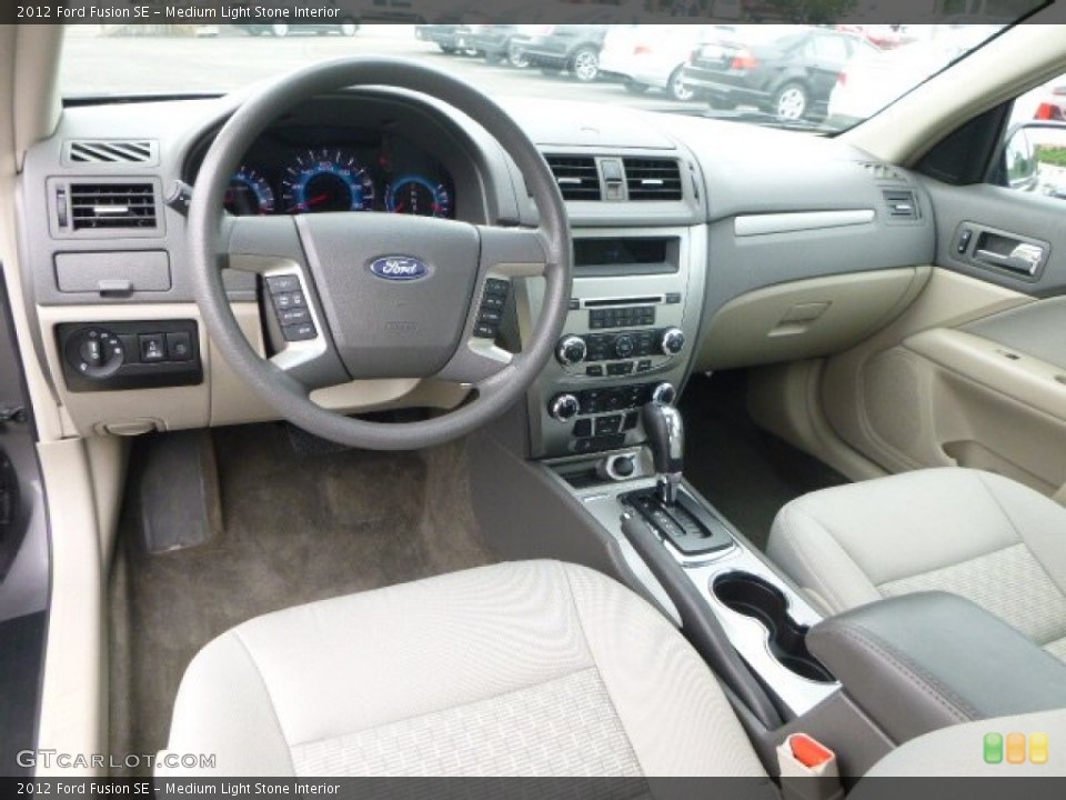 Medium Light Stone Interior Photo for the 2012 Ford Fusion SE #95850763