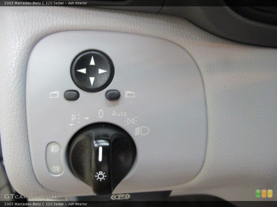Ash Interior Controls for the 2003 Mercedes-Benz C 320 Sedan #95874361